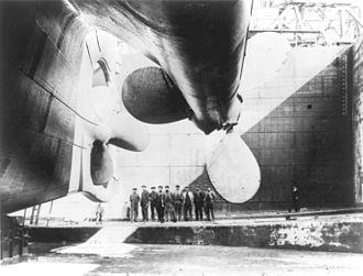 Titanic_rudder_before_launch